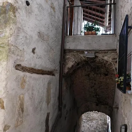 Vakantiehuis Le In Pietra La Torretta *