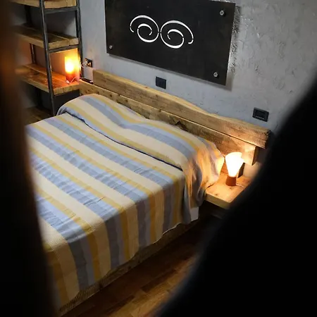 Le In Pietra La Torretta * Montemezzo