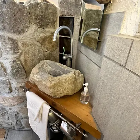 Le In Pietra La Torretta Semesterbostad Montemezzo